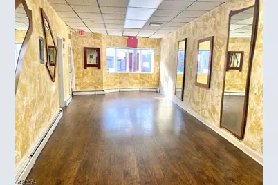 64 Congress St, Newark, NJ 07105 - Photo 3