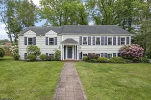 4 Jensen Ct, Chatham Township, NJ 07928 - Photo 1