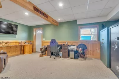 85 Larsen Rd, West Milford, NJ 07480 - Photo 13