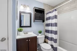 15276 Aspen Ct, Stanhope, NJ 07874 - Photo 23