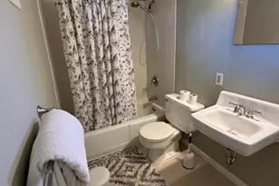 27 Center St, Clinton, NJ 08809 - Photo 7