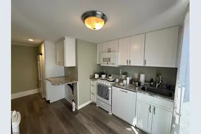 27 Center St, Clinton, NJ 08809 - Photo 9