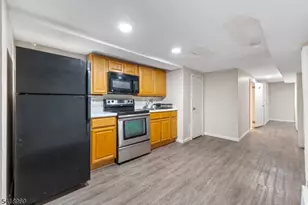 96 11th Ave, Newark, NJ 07107 - Photo 13