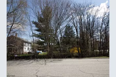 107 Brook Dr, Hackettstown, NJ 07840 - Photo 9