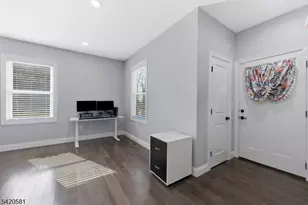 10 Hillside Ave, North Caldwell, NJ 07006 - Photo 37