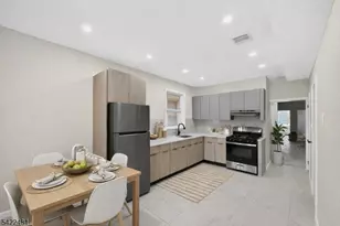 345 Walnut St, Newark, NJ 07105 - Photo 1