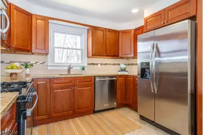 74 Franklin St, Verona, NJ 07044 - Photo 11