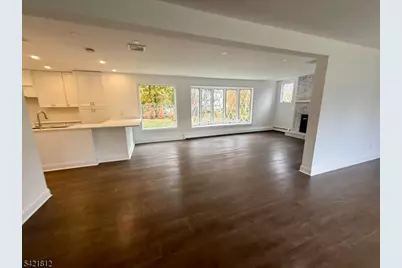 71 Tiffany Dr, East Hanover Township, NJ 07936 - Photo 5