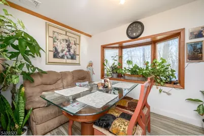 19 Skyland Ave, Wanaque, NJ 07420 - Photo 11