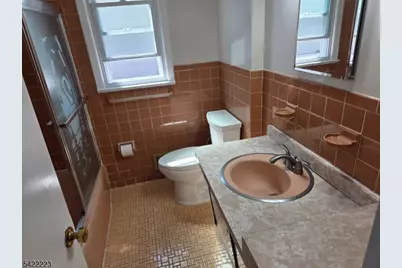 46 N 8th St #1, Kenilworth, NJ 07033 - Photo 7