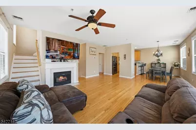 154 George Russell Way, Clifton, NJ 07013 - Photo 3