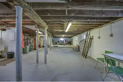 27 Brookline Ave, Nutley, NJ 07110 - Photo 35