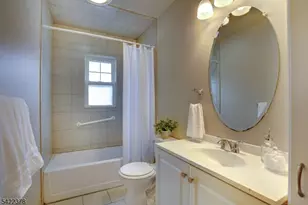 27 Brookline Ave, Nutley, NJ 07110 - Photo 15