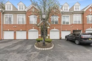 915 Redspire Dr, Union Township, NJ 07083 - Photo 31