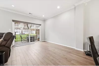 915 Redspire Dr, Union Township, NJ 07083 - Photo 3