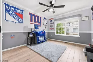 915 Redspire Dr, Union Township, NJ 07083 - Photo 13