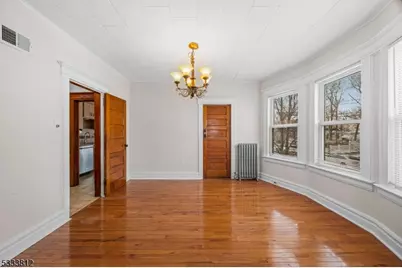 287 Hornblower Ave #1F, Belleville, NJ 07109 - Photo 5