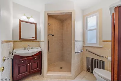 287 Hornblower Ave #1F, Belleville, NJ 07109 - Photo 11