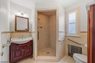 287 Hornblower Ave, Belleville, NJ 07109 - Photo 11