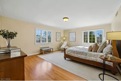 5 Witherspoon Rd, Clifton, NJ 07013 - Photo 17