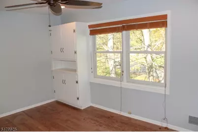 11G Heritage Dr #G, Chatham Township, NJ 07928 - Photo 11