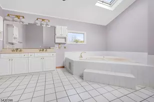 17 Sherbrooke Dr, Lincoln Park, NJ 07035 - Photo 15