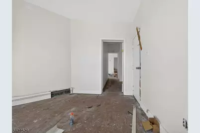 661 South 18th Street, Newark, NJ 07103 - Photo 21