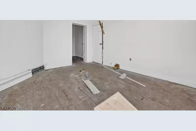 661 South 18th Street, Newark, NJ 07103 - Photo 23