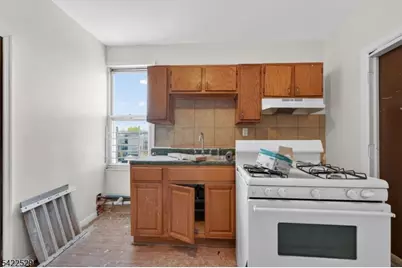 661 South 18th Street, Newark, NJ 07103 - Photo 25
