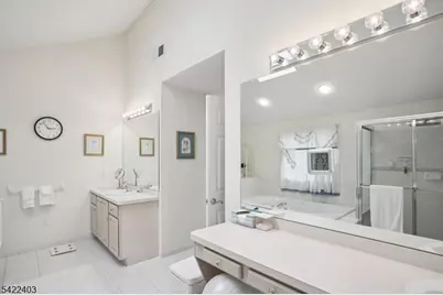 1 Jenny Ln, Wayne, NJ 07470 - Photo 25