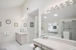 1 Jenny Ln, Wayne, NJ 07470 - Photo 25