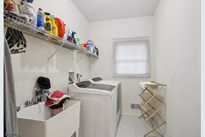 1 Jenny Ln, Wayne, NJ 07470 - Photo 27