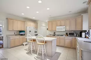 1 Jenny Ln, Wayne, NJ 07470 - Photo 13