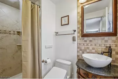 27 Garden Oval, Springfield, NJ 07081 - Photo 13