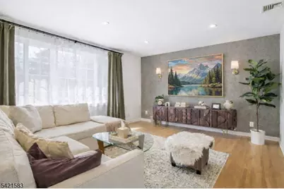 27 Garden Oval, Springfield, NJ 07081 - Photo 3