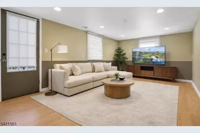 27 Garden Oval, Springfield, NJ 07081 - Photo 17