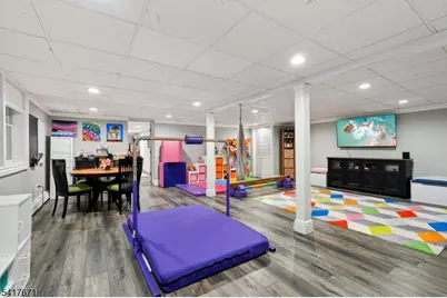 1015 High Mountain Rd, Franklin Lakes, NJ 07417 - Photo 27