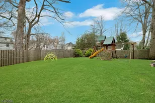 20 N Summit Ave, Chatham, NJ 07928 - Photo 31