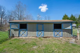 15 Mt Pleasant Rd, Knowlton Township, NJ 07832 - Photo 3