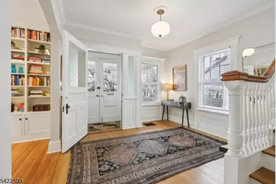 36 S Willow St, Montclair, NJ 07042 - Photo 3