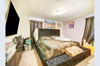 310 Boulevard Dr, Wayne Twp., NJ 07470 - Photo 11