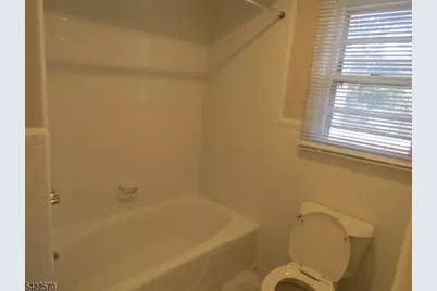 192 W Mount Pleasant Ave #B, Livingston, NJ 07039 - Photo 13