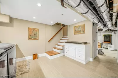 26 Daily St, Nutley, NJ 07110 - Photo 25