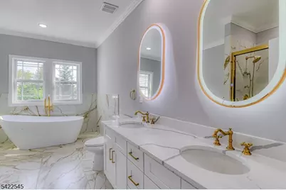 261 Apple Tree Ln, Mountainside, NJ 07092 - Photo 19