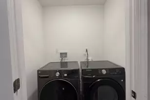 225 S 9th St, Newark, NJ 07103 - Photo 7