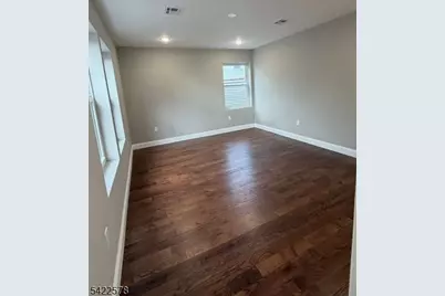 225 S 9th St #2, Newark, NJ 07103 - Photo 9