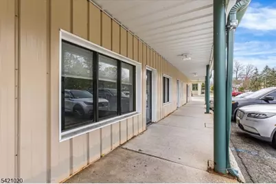 50 Hopatchung Rd, Hopatcong, NJ 07843 - Photo 13