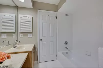 502 Woodhaven Dr #502, Edison, NJ 08817 - Photo 19