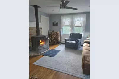 1 Pioneer Trl, Jefferson Township, NJ 07438 - Photo 5