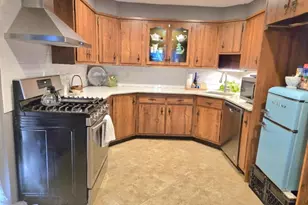 1 Pioneer Trail, Jefferson Township, NJ 07438 - Photo 9